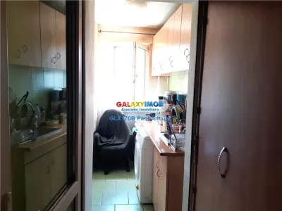 Vanzare Apartament 3 Camere Dna Ghica - foto 3