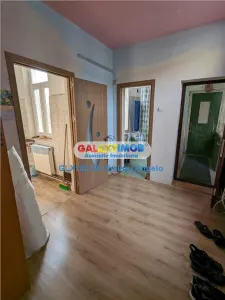 Timpuri Noi ,Suprafata Utila  175mp , doua garsoniere si un apartament - Bucuresti