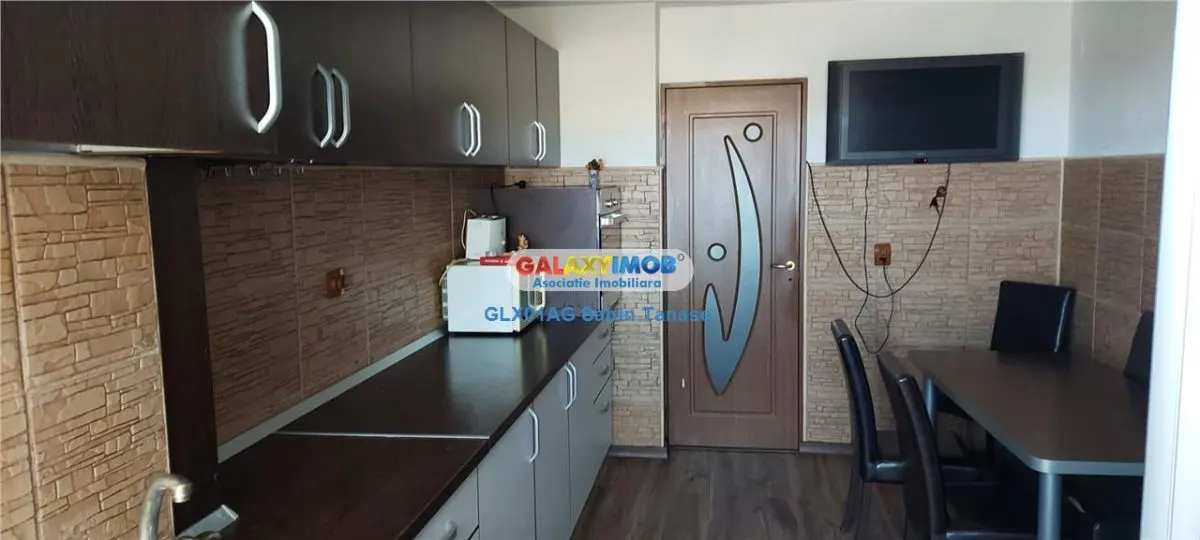 De inchiriat apartament 3 cam in T Vladimirescu la cheie - foto 12