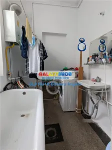 Nerva Traian, 1 apartament si 2 gars. in vila, SU 133 mp, teren 156 mp - foto 6