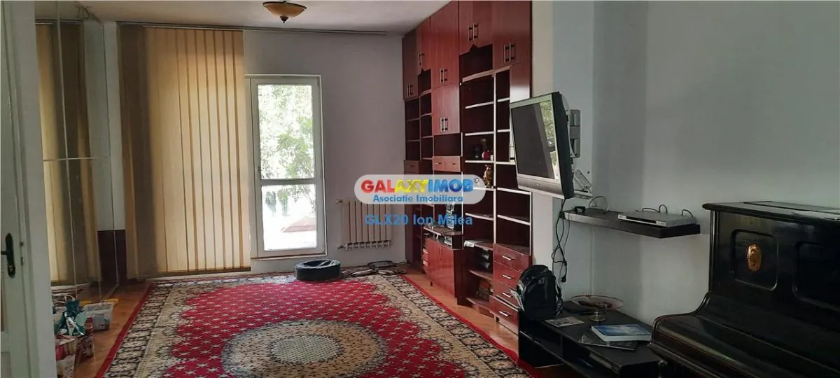 Inchiriere vila 7 camere Piata Alba Iulia - foto 1