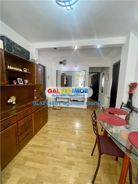 Apartament 3 camere Tractoru Coresi - foto 13