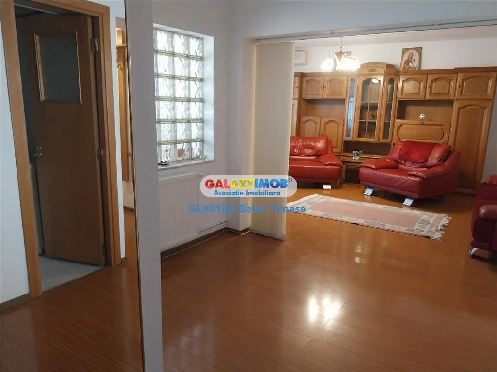 De inch apartament  ultracentral  3 cam toate dotarile - foto 1