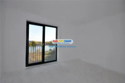 Vanzare apartament 3 camere cu vedere la LAC Straulesti - foto 3