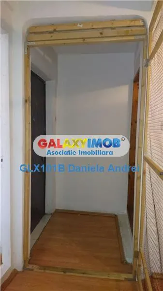 Vanzare CASA 4 camere, Bucuresti, CARTIER ANDRONACHE 95000 Euro - foto 13