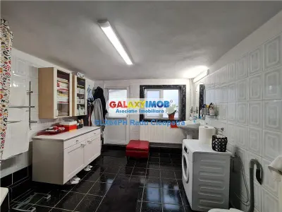 Vanzare casa 6 camere P+1E+M,  in Ploiesti, zona 8 Martie - foto 7