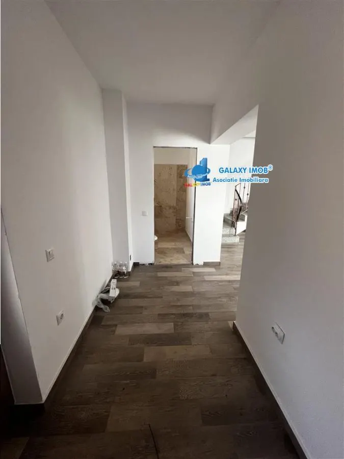 Vanzare casa 4 camere, in Strejnicu, la 5 minute de Ploiesti - foto 8