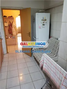 Inchiriem apartament 3 cam Prundu , etaj 4, mobilat si utilat - foto 9