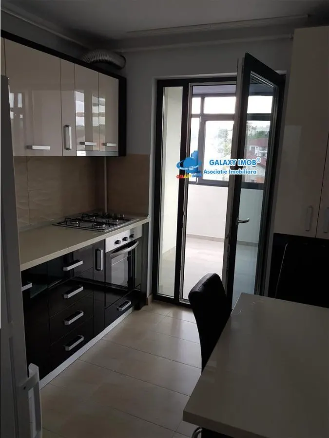 Inchiriez apartament cu 3 camere , Nord, bloc nou, mobilat - utilat - foto 12