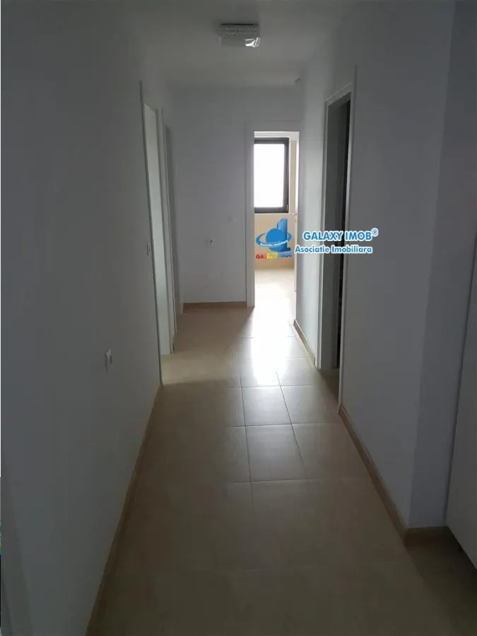 Inchiriez apartament cu 3 camere , Nord, bloc nou, mobilat - utilat - foto 13