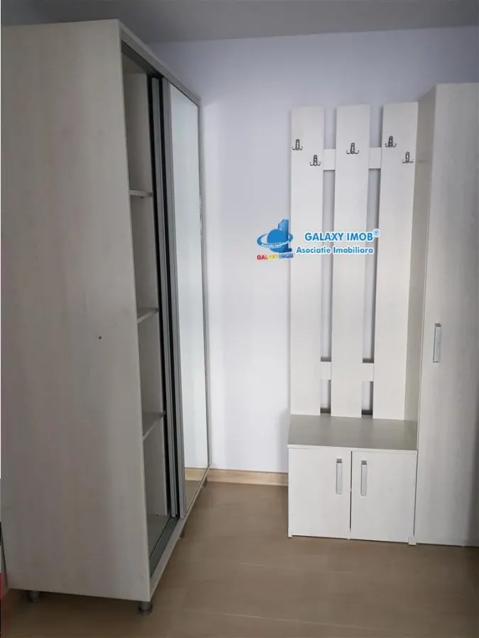 Inchiriez apartament cu 3 camere , Nord, bloc nou, mobilat - utilat - foto 5