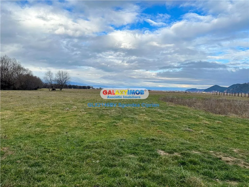 Teren Rasnov Glejerie intravilan 7 km Bran 15 km Brasov - foto 7