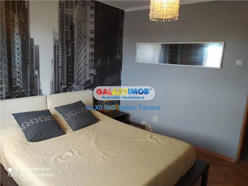 de inch ap 3 cam  ULTRACENTRAL ETAJ  superior LUX la cheie - foto 14