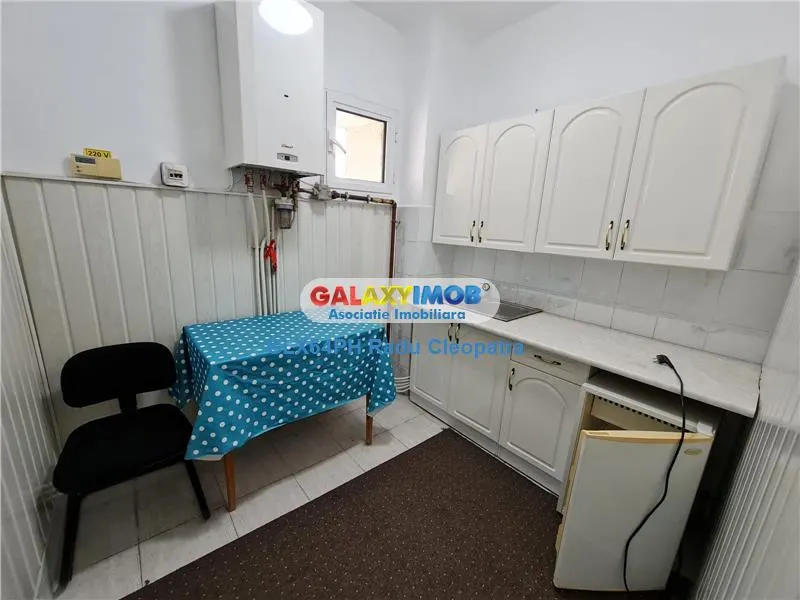 Inchiriere apartament 3 camere, Ploiesti, zona ultracentrala - foto 6