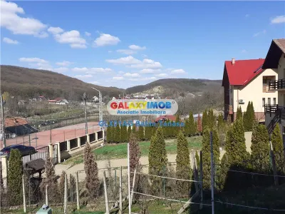 de vanzare vila D+P+E BUDEASA  MICA la liziera padurii teren 2000 mp - Budeasa