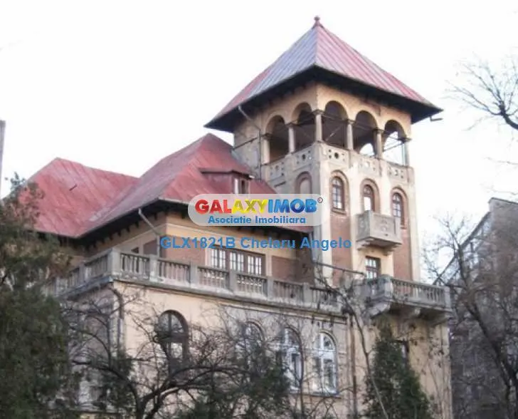 Cismigiu, vila neoromaneasca, suprafata construita 3000 mp, teren 1760 - foto 1