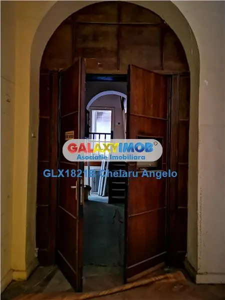 Cismigiu, vila neoromaneasca, suprafata construita 3000 mp, teren 1760 - foto 17