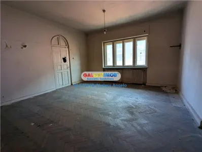 Cismigiu, vila neoromaneasca, suprafata construita 3000 mp, teren 1760 - foto 10