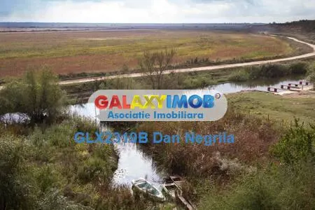 Murighiol-Delta Dunarii pensiune si teren la Canal - foto 7