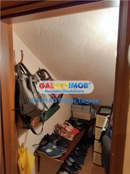 UNICAT de inchiriat garsoniera moderna vila STR TRIVALE - foto 6