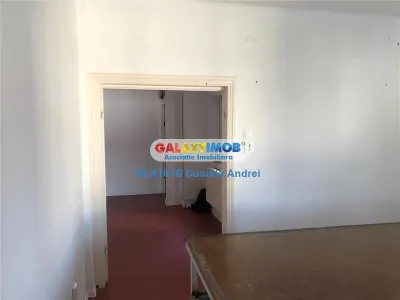 SPATIU 65 MP IN VILA INCHIRIERE 700 euro ZONA  ROMANA DOROBANTI - foto 8