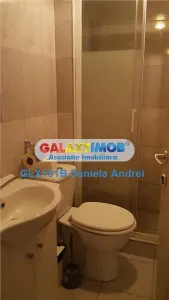 INCHIRIERE APARTAMENT 3 CAMERE  65 mp UNIVERSITATE 380 euro - foto 8