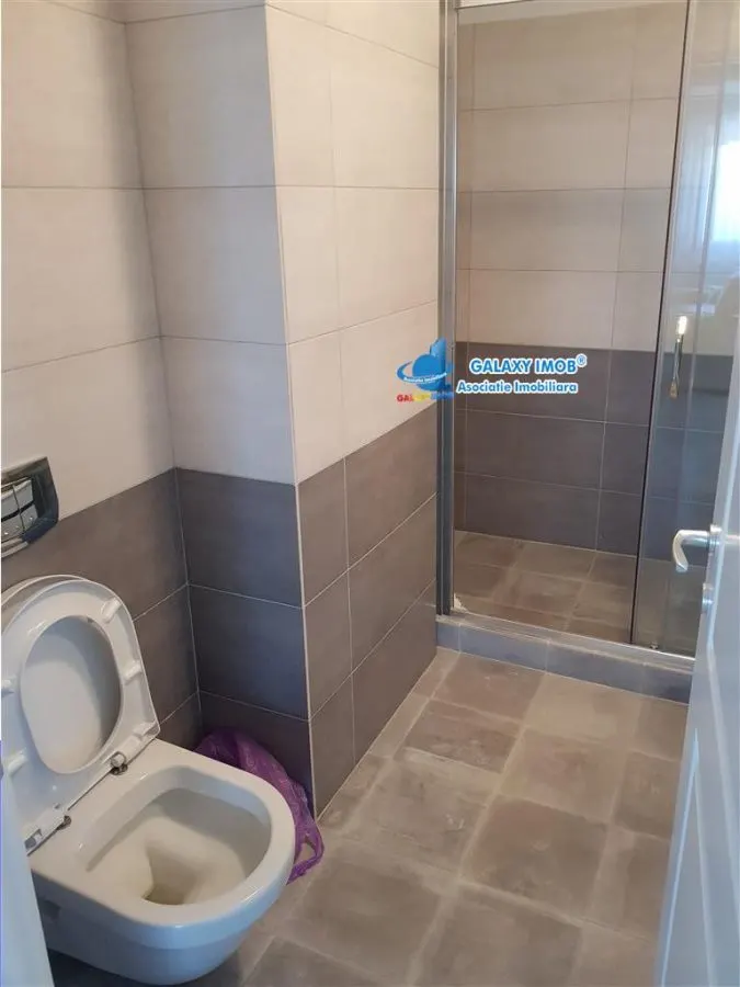 Inchiriem apartament cu 4 camere SUPER LUX - foto 11