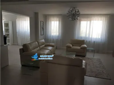 Inchiriem apartament cu 4 camere SUPER LUX - foto 9