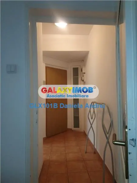 INCHIRIERE APARTAMENT 3 CAMERE  70 mp UNIVERSITATE 500 euro - foto 16
