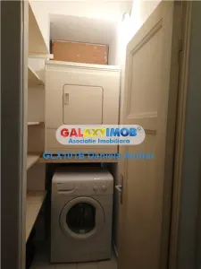 INCHIRIERE APARTAMENT 3 CAMERE  100 mp UNIVERSITATE 700 euro - foto 20