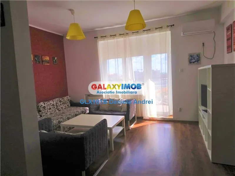 INCHIRIERE APARTAMENT 4 CAMERE + TERASA 100 mp UNIVERSITATE 800 euro - foto 1