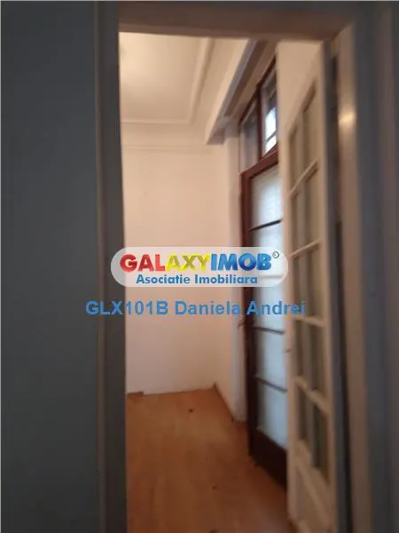 Spatiu Birou 45 MP IN VILA INCHIRIERE 425 euro ZONA  UNIVERSITATE - foto 5