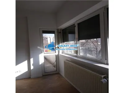 APARTAMENT 70 MP IN VILA INCHIRIERE 700 euro ZONA  ROMANA DOROBANTI - foto 2