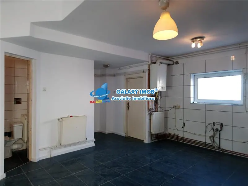 APARTAMENT 70 MP IN VILA INCHIRIERE 700 euro ZONA  ROMANA DOROBANTI - foto 11