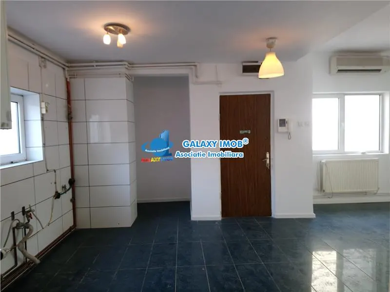 APARTAMENT 70 MP IN VILA INCHIRIERE 700 euro ZONA  ROMANA DOROBANTI - foto 9