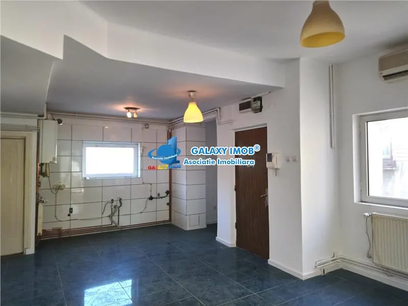 APARTAMENT 70 MP IN VILA INCHIRIERE 700 euro ZONA  ROMANA DOROBANTI - foto 10