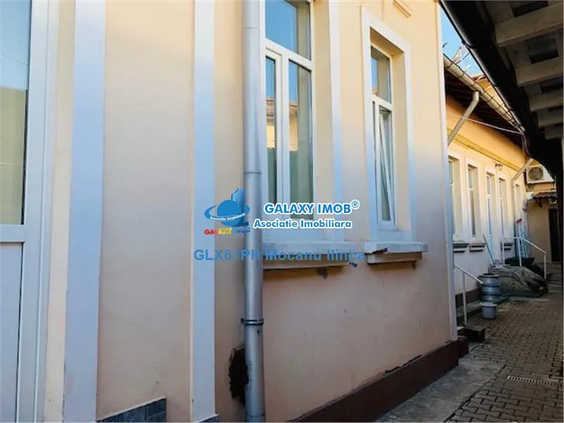 Vanzare casa si spatii comerciale in Ploiesti, zona Centrala - foto 25
