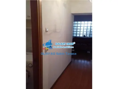 De inchiriat ap cu 3 camere ultracentral 300 euro la cheie - foto 11