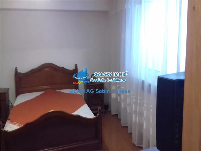 De inchiriat ap cu 3 camere ultracentral 300 euro la cheie - foto 3