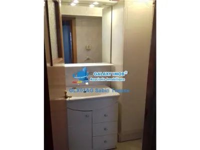 De inchiriat ap cu 3 camere ultracentral 300 euro la cheie - foto 8