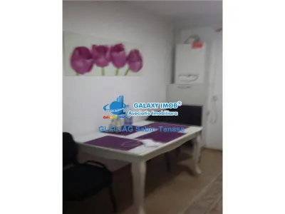 NOU De Inchiriat Apartament de Lux cu 3 cam fond nou central - foto 2