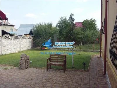 De vanzare proprietate de lux ;2 vile si teren 1900 mp BRADU - foto 5