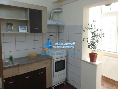 de inchiriat apartament cu 3 camere cf 1 dec Craiovei etaj2 - foto 5