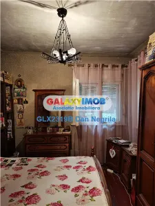 Domenii, urgent, casa3 camere,curte proprie - foto 4