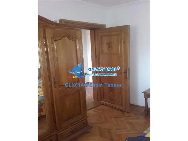 De inchiriat apartament cu 3 cam cf 1 dec ultracentral - foto 9