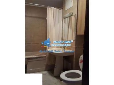 De inchiriat ap cu 3 camere ultracentral lux - foto 6