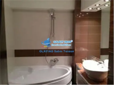 de inchiriat apartament  cu 4 camere ultralux central - foto 6