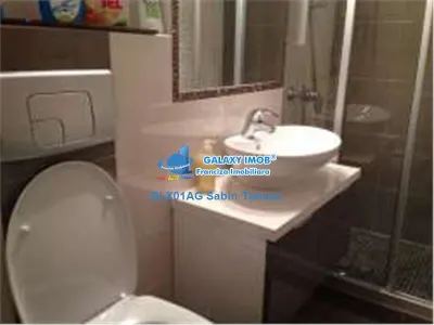 de inchiriat apartament  cu 4 camere ultralux central - foto 8