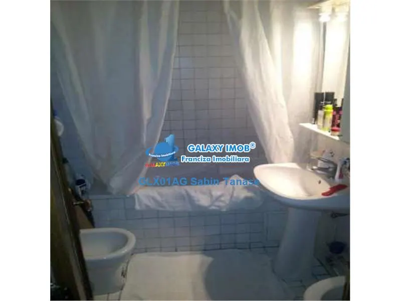 De inchiriat apartament modern si spatios ultracentral - foto 8
