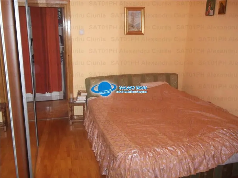 Inchiriere apartament 3 camere, in Ploiesti, zona ultracentrala - foto 1